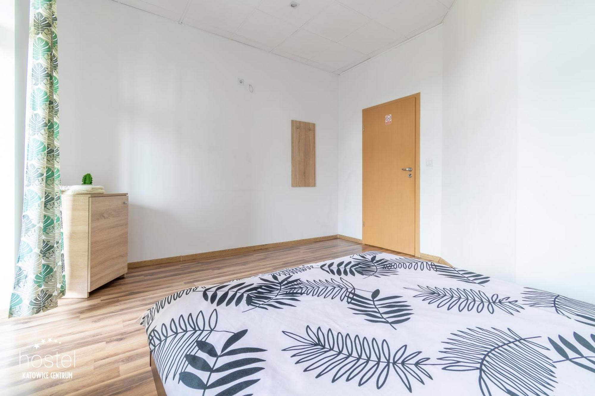 Hostel Katowice Centrum Bilik gambar