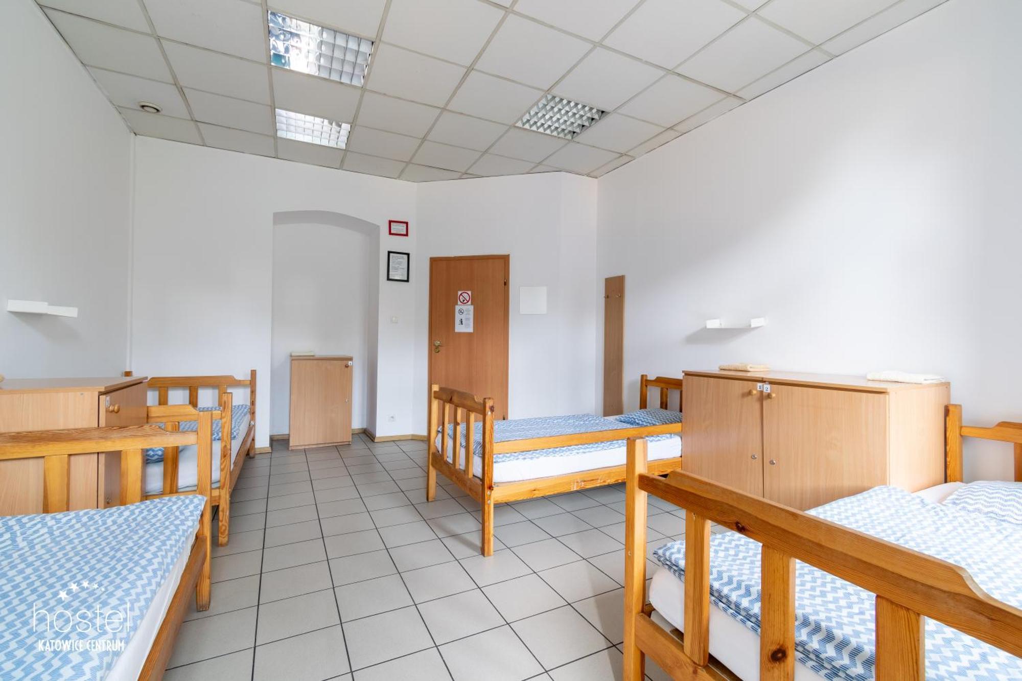 Hostel Katowice Centrum Bilik gambar